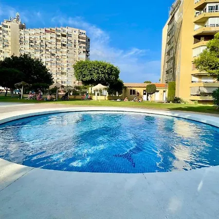 Paradise In Malaga, Recep 24 H, Swimming Pool, Near To The Beach, Center And Airport, Train, Bus, Taxi Apartment