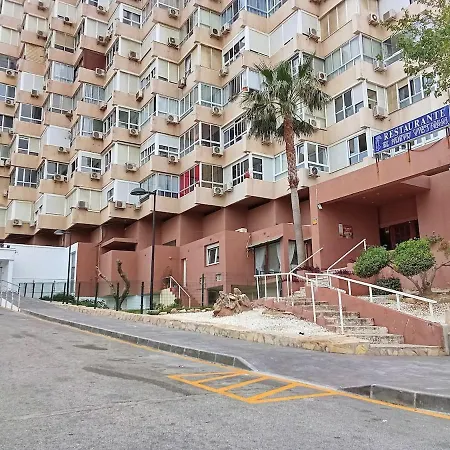 Paradise In Malaga, Recep 24 H, Swimming Pool, Near To The Beach, Center And Airport, Train, Bus, Taxi Torremolinos